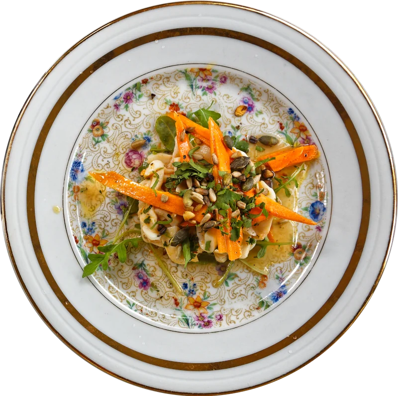 Une cuisine traditionnelle locale et accessible qui privilégie les circuits courts et les producteurs locaux.